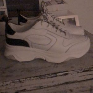 Poelman fashion runners 11 fit like 10